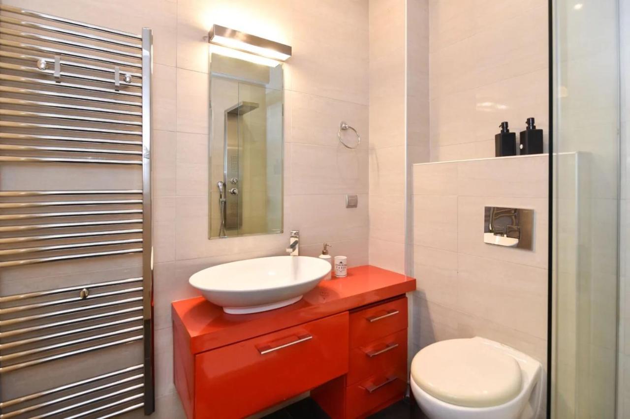 Excellent Apartment Luxuriously Renovated Larissa Esterno foto